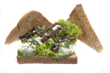Hauptgericht - Burger mit Lammfleisch Toastbruger mit Lammfleisch