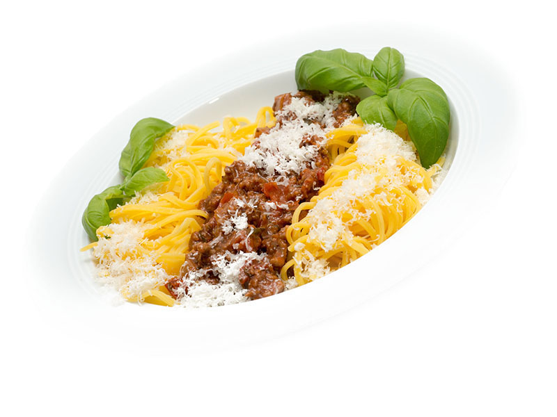 Spaghetti Bolognese mit Parmesankäse